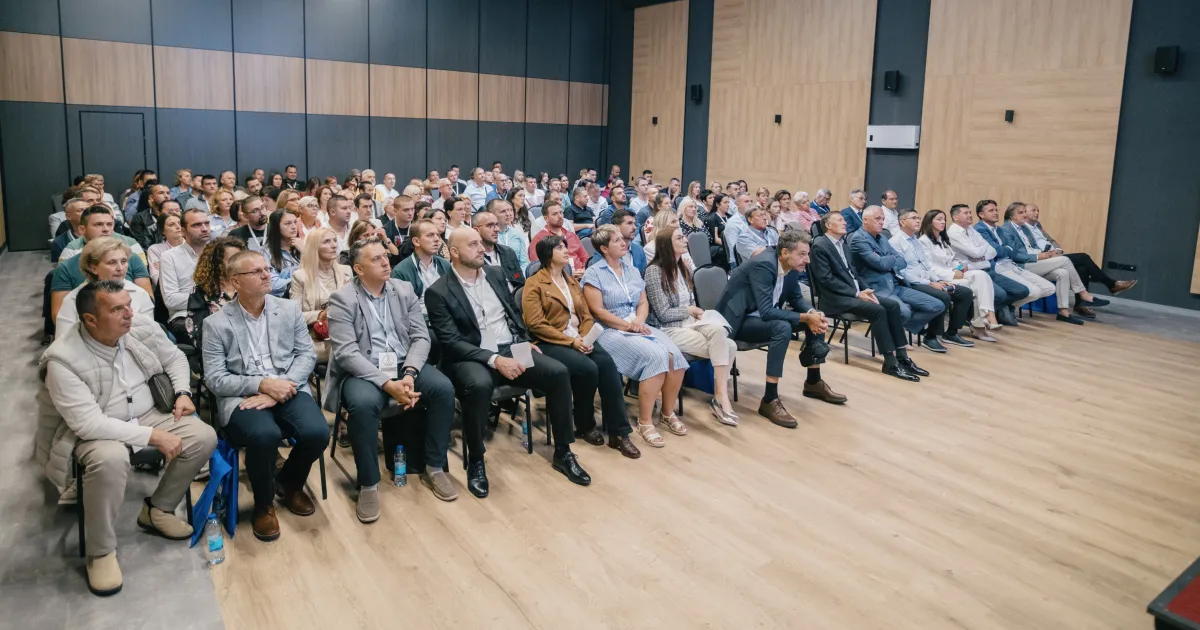 УЧЕШЋЕ ДЕЛЕГАЦИЈЕ УГОС "ГЕОУДРУЖЕЊЕ" НА ГОДИШЊОЈ СКУПШТИНИ 2025 ДГИГ РЕПУБЛИКЕ СРПСКЕ